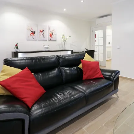 Flats * Пареде