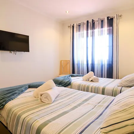 Flats * Пареде